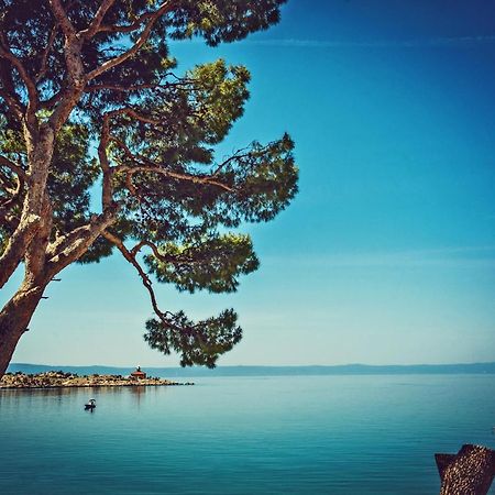 Apartments Beach Makarska Bagian luar foto