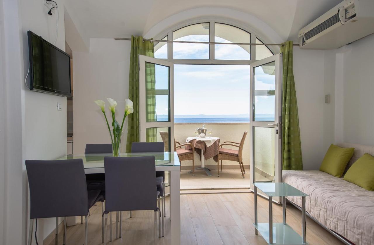 Apartments Beach Makarska Bagian luar foto