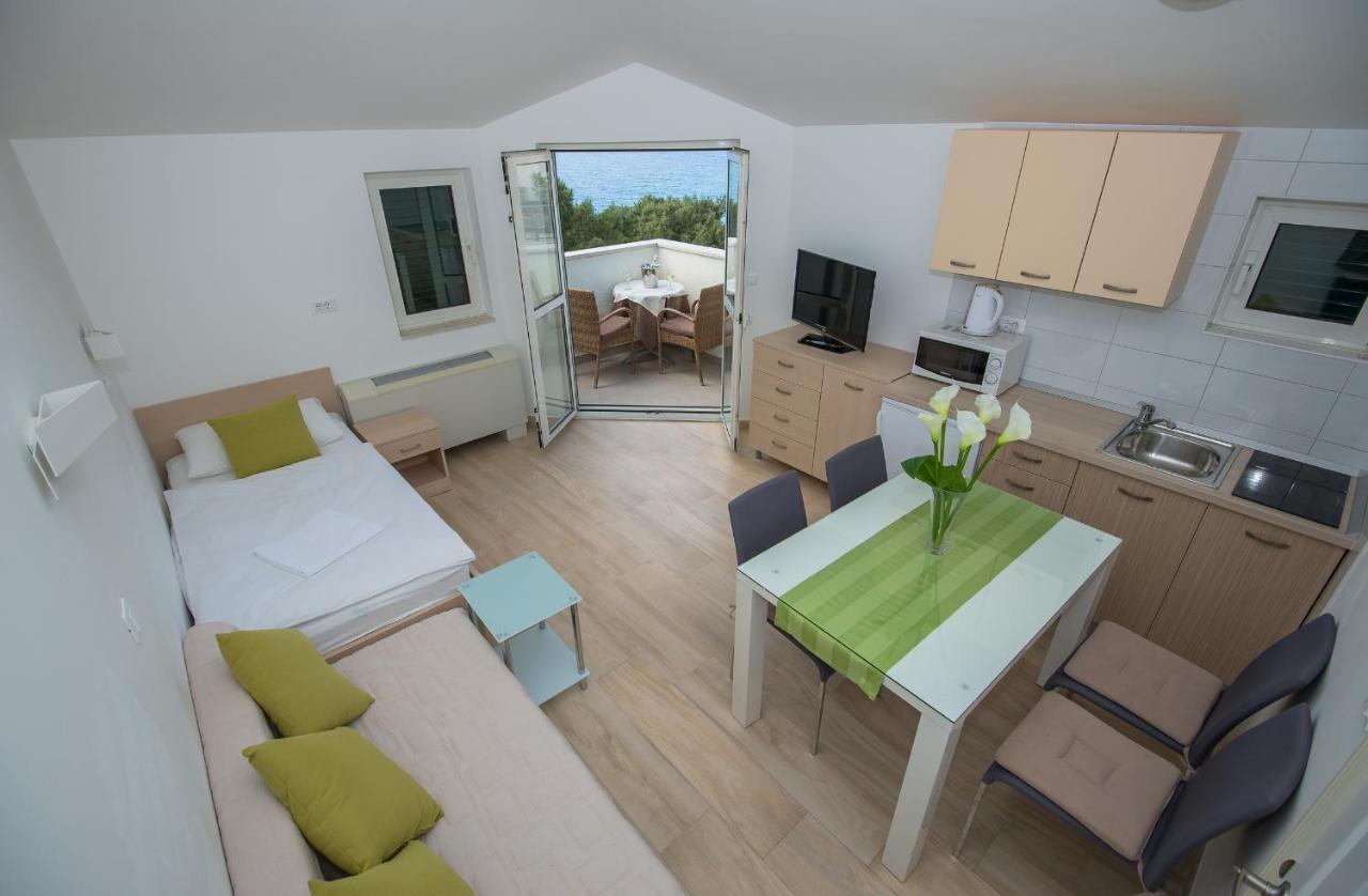 Apartments Beach Makarska Bagian luar foto