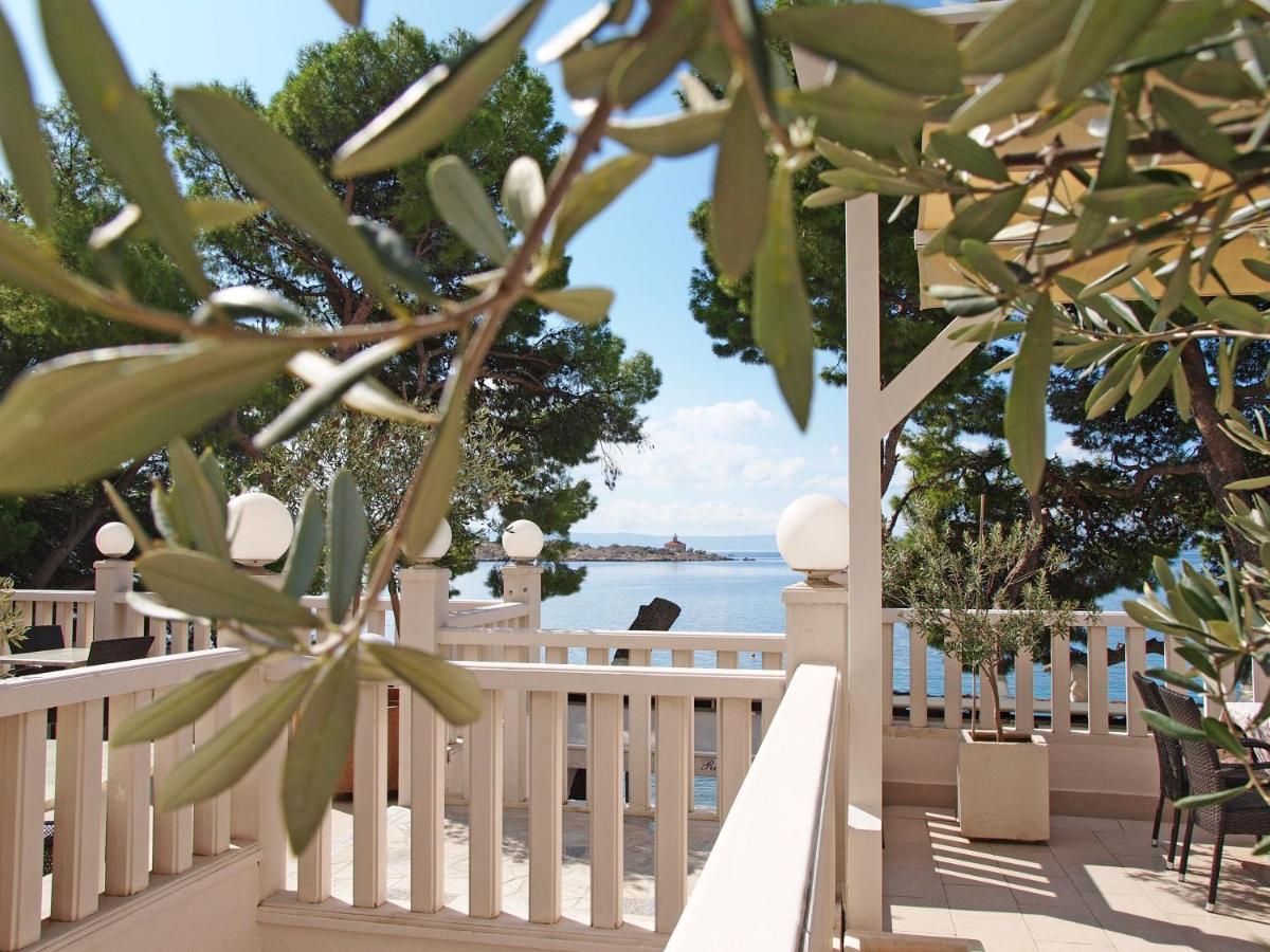 Apartments Beach Makarska Bagian luar foto