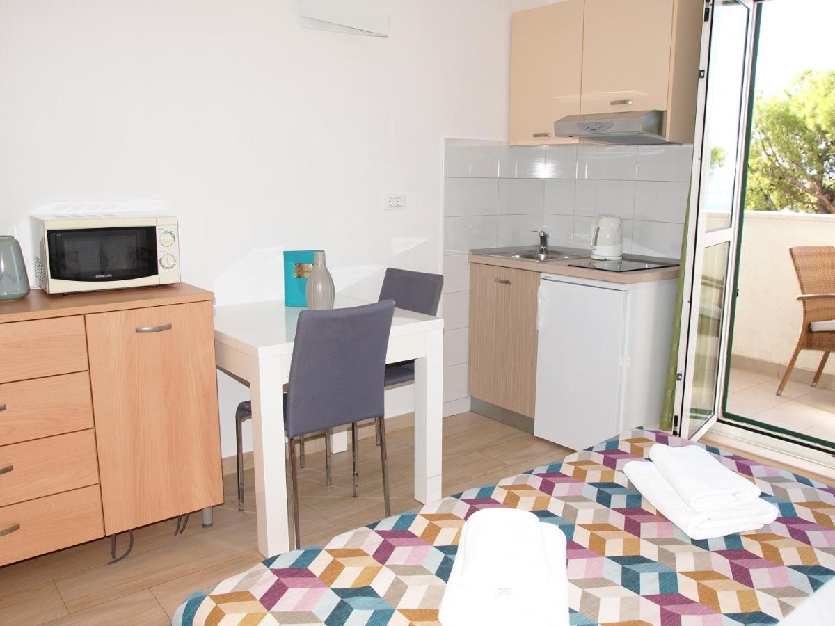 Apartments Beach Makarska Bagian luar foto