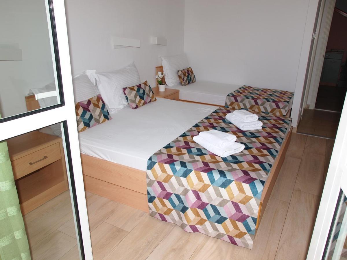 Apartments Beach Makarska Bagian luar foto