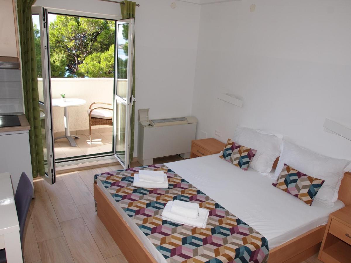 Apartments Beach Makarska Bagian luar foto