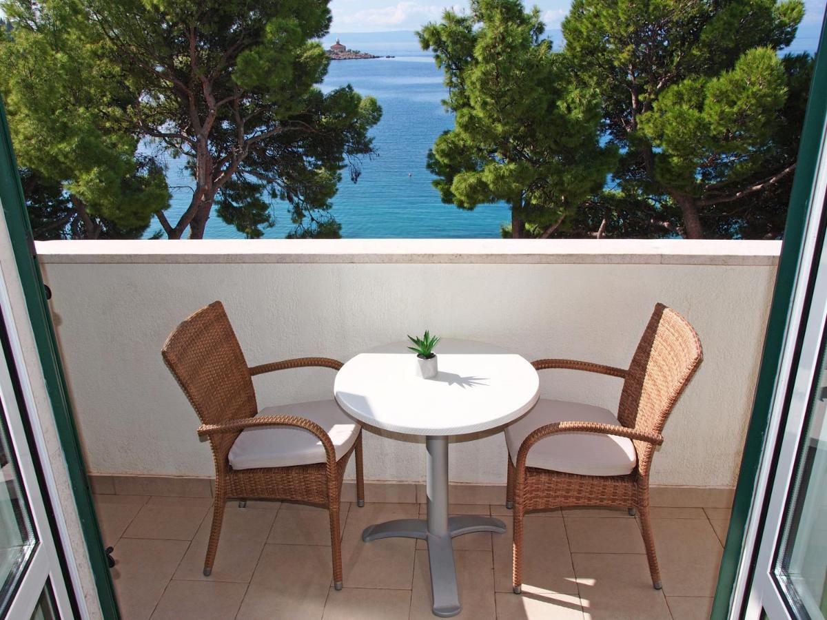 Apartments Beach Makarska Bagian luar foto