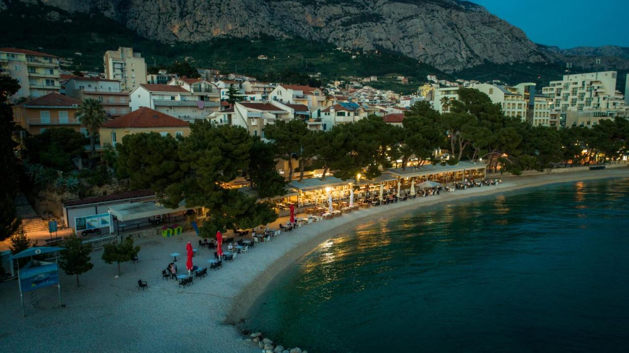 Apartments Beach Makarska Bagian luar foto