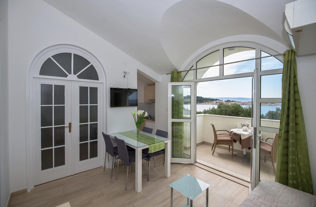 Apartments Beach Makarska Ruang foto